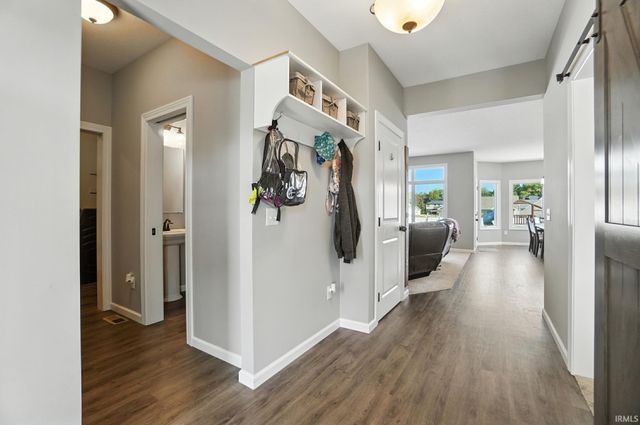 16886 Willow Ridge Trail, Fort Wayne, IN 46845