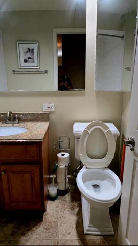 1919 S Wolf Road 1-119, Hillside, IL 60162