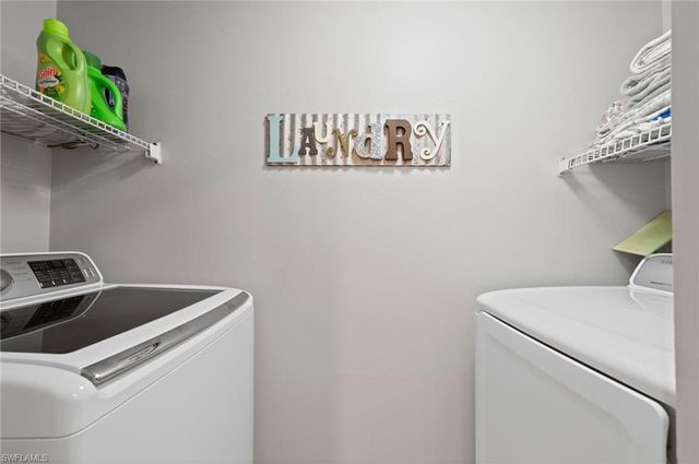 5210 Cedarbend DR # 4, Fort Myers, FL 33919