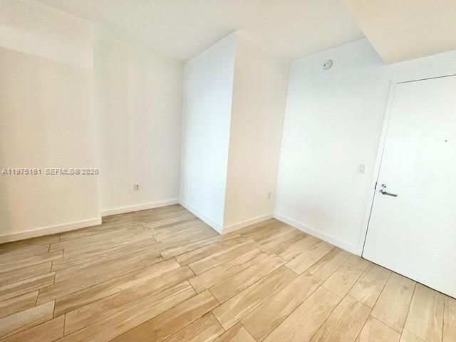 460 NE 28 ST 3203, Miami, FL 33137