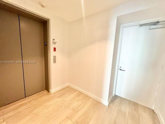 460 NE 28 ST 3203, Miami, FL 33137