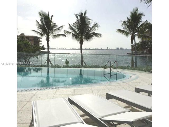 460 NE 28 ST 3203, Miami, FL 33137