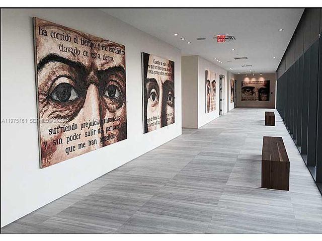 460 NE 28 ST 3203, Miami, FL 33137