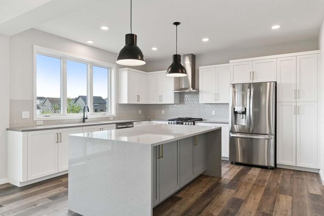 10101 Corral Way, Victoria, MN 55386