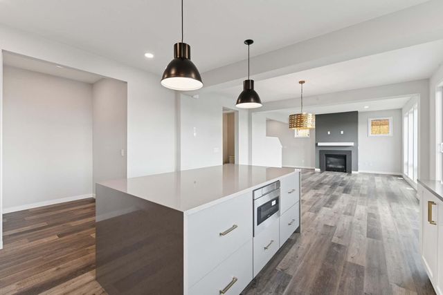 10101 Corral Way, Victoria, MN 55386