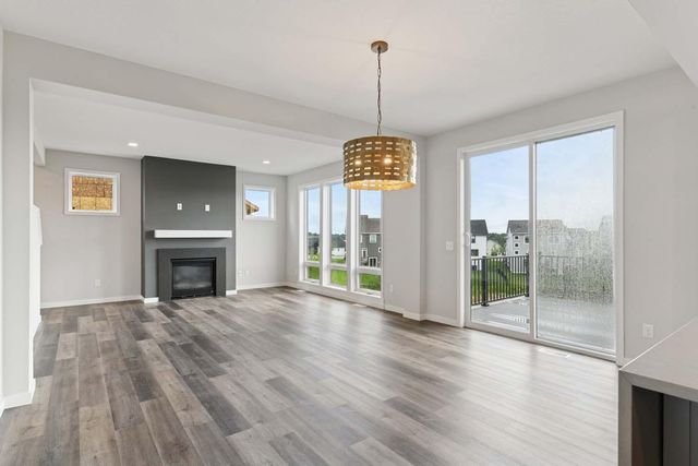 10101 Corral Way, Victoria, MN 55386