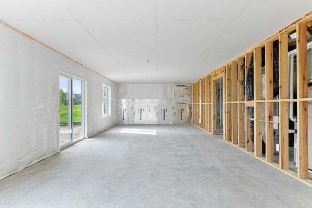 10101 Corral Way, Victoria, MN 55386