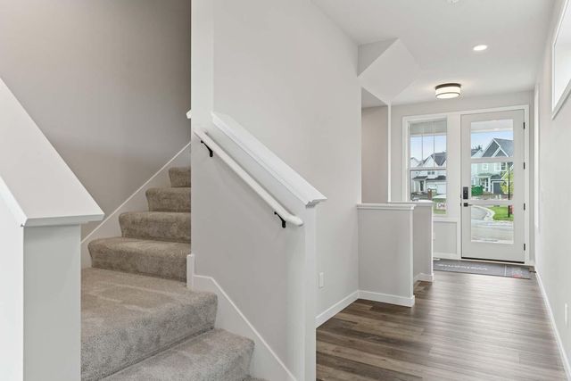 10101 Corral Way, Victoria, MN 55386