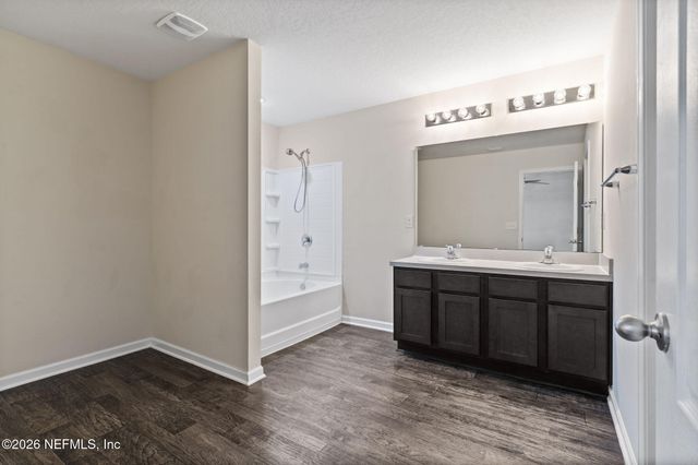 11511 SHEEPSHEAD Lane, Jacksonville, FL 32226