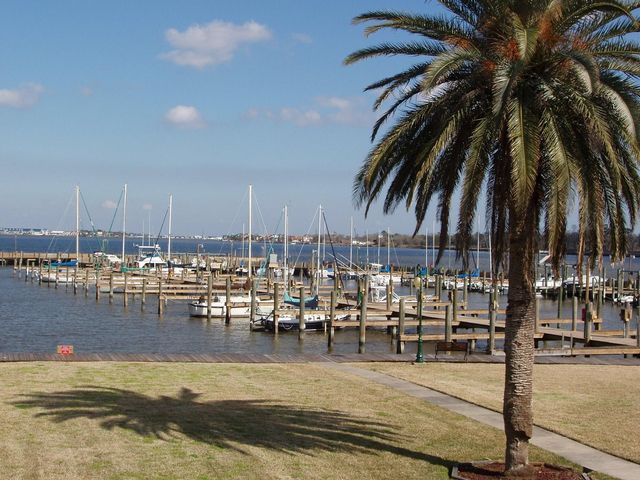 18163 Bal Harbour Drive, Nassau Bay, TX 77058