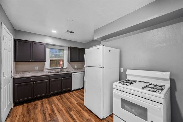 2222 NW 25th St, Lawton, OK 73505