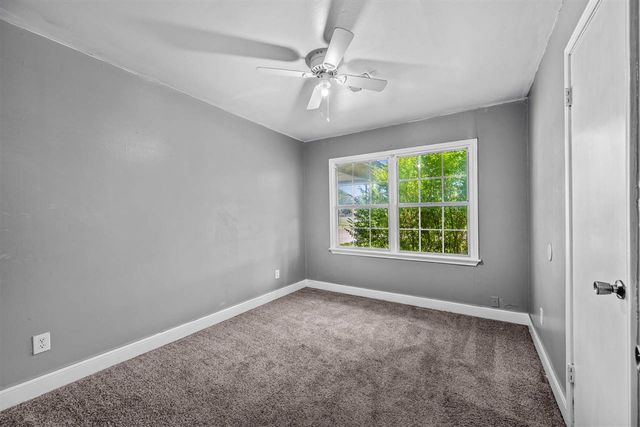 2222 NW 25th St, Lawton, OK 73505