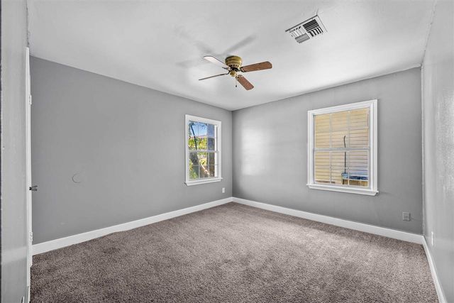 2222 NW 25th St, Lawton, OK 73505