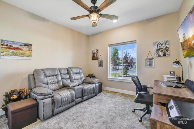 1353 Shelbi Street, Twin Falls, ID 83301