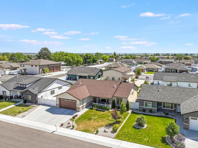 1353 Shelbi Street, Twin Falls, ID 83301