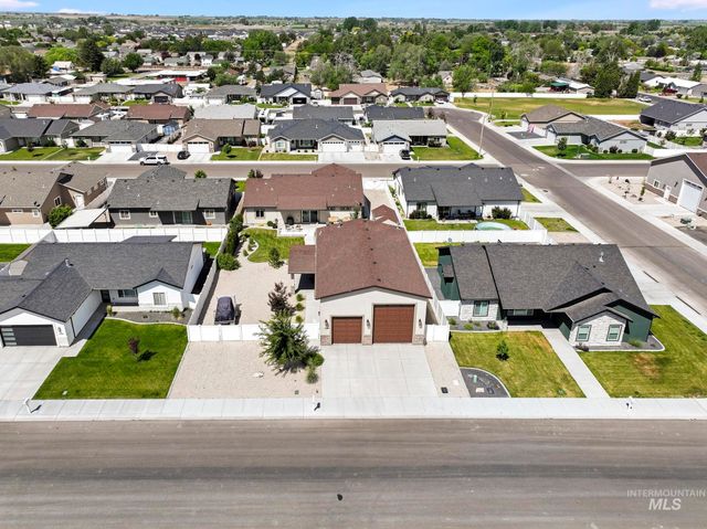 1353 Shelbi Street, Twin Falls, ID 83301