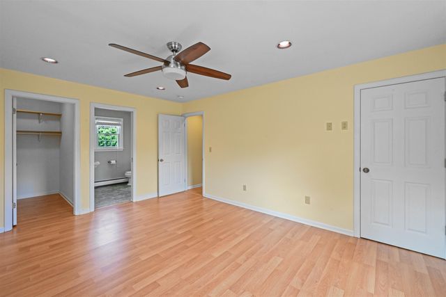 6 Quail Run, South Burlington, VT 05403
