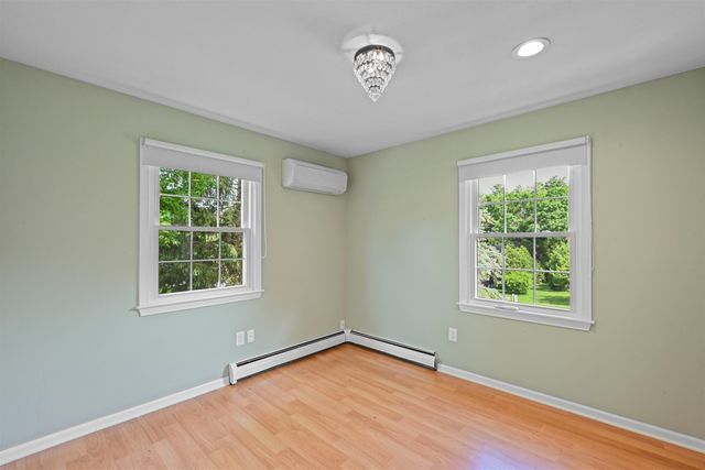 6 Quail Run, South Burlington, VT 05403