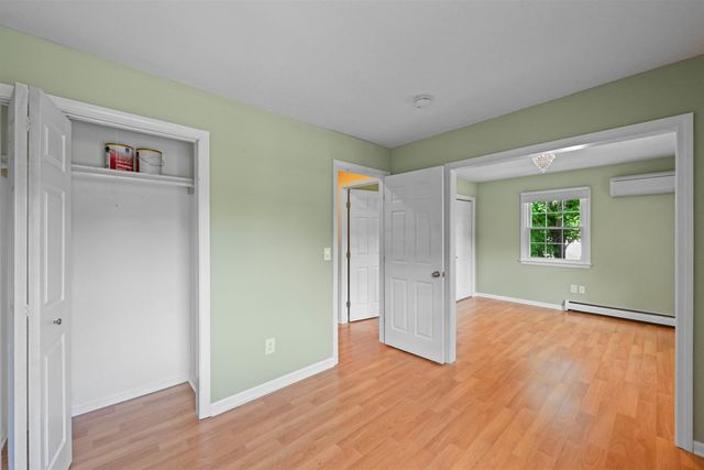 6 Quail Run, South Burlington, VT 05403