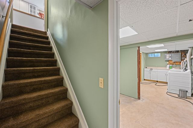 6 Quail Run, South Burlington, VT 05403