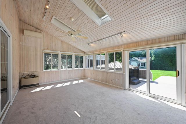 6 Quail Run, South Burlington, VT 05403