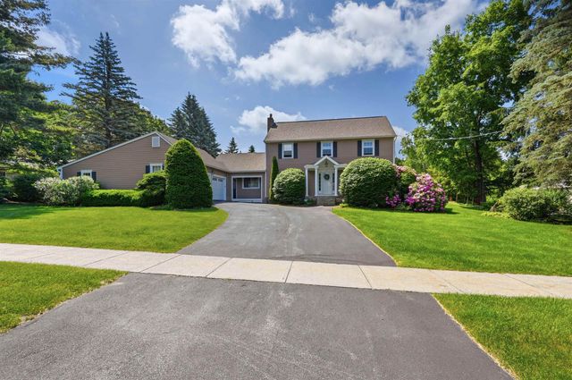 6 Quail Run, South Burlington, VT 05403