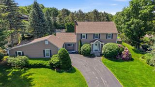 6 Quail Run, South Burlington, VT 05403