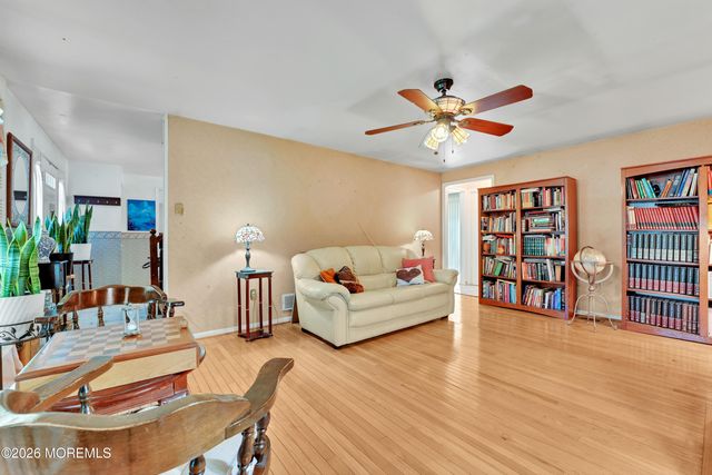 40 Birch Drive, Freehold, NJ 07728