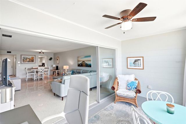 6201 2ND STREET E 106, St Pete Beach, FL 33706