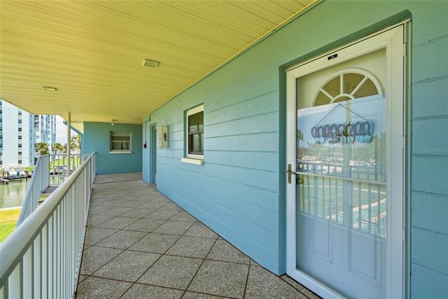 6201 2ND STREET E 106, St Pete Beach, FL 33706