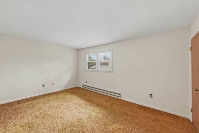 86 Pinecrest Dr Unit 4E, Essex, VT 05452