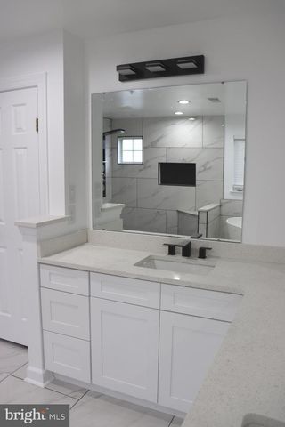 210 POTOMAC RIDGE DR, Fort Washington, MD 20744