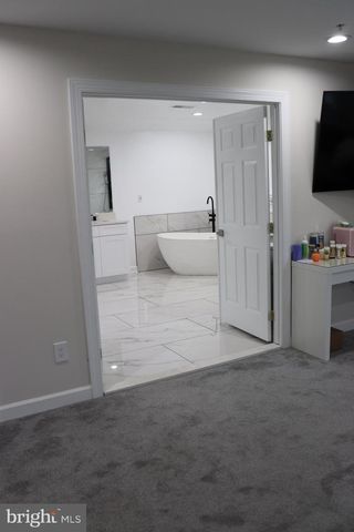 210 POTOMAC RIDGE DR, Fort Washington, MD 20744