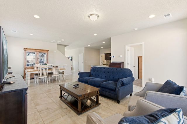 4509 Skyline Loop NE, Rio Rancho, NM 87144