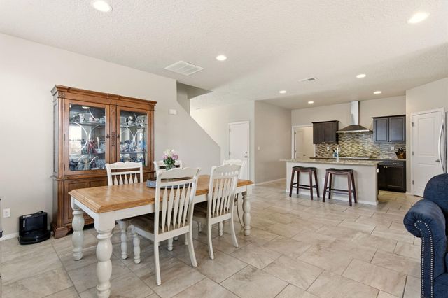 4509 Skyline Loop NE, Rio Rancho, NM 87144