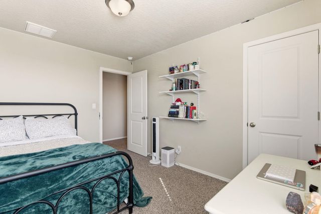 4509 Skyline Loop NE, Rio Rancho, NM 87144