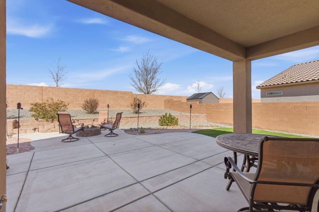 4509 Skyline Loop NE, Rio Rancho, NM 87144
