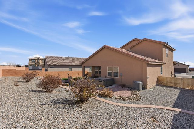 4509 Skyline Loop NE, Rio Rancho, NM 87144