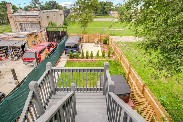 6822 S Justine Street, Chicago, IL 60636