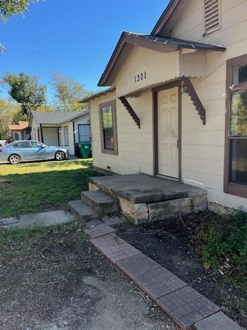 1301 Fannin Street, Denton, TX 76201