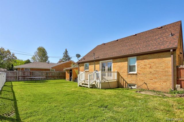 3036 Adams Avenue, Saginaw, MI 48602