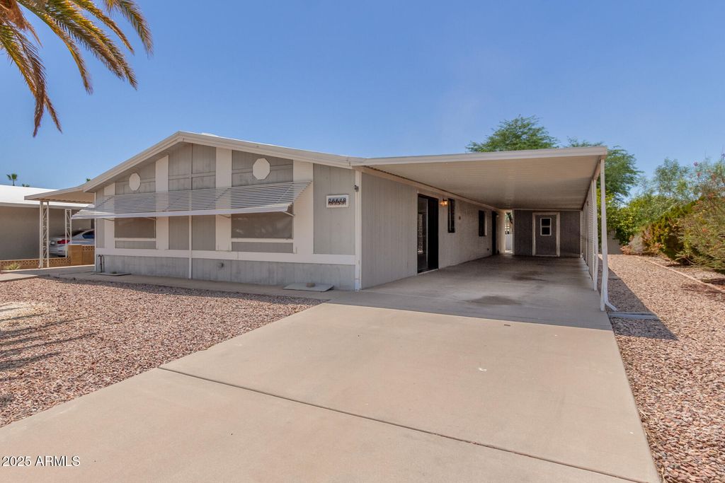 26618 S MARICOPA Place, Sun Lakes, AZ 85248