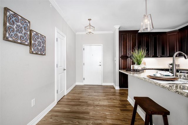 2500 King Arthur Boulevard 301, Lewisville, TX 75056