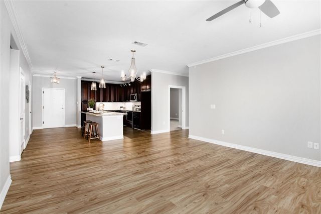 2500 King Arthur Boulevard 301, Lewisville, TX 75056