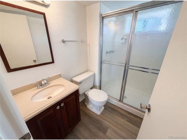 1587 S Salem Cir, Aurora, CO 80012