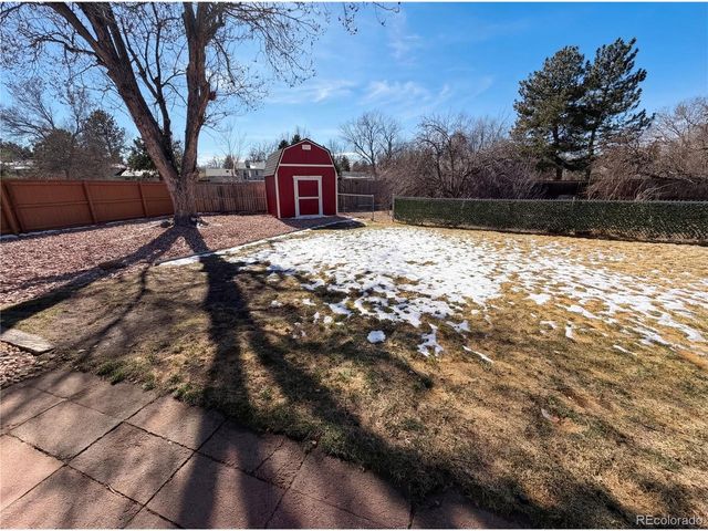 1587 S Salem Cir, Aurora, CO 80012