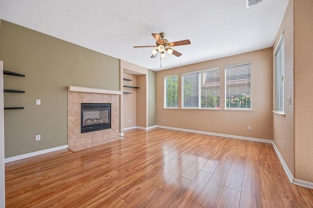 5040 Kankakee Dr, Sacramento, CA 95835