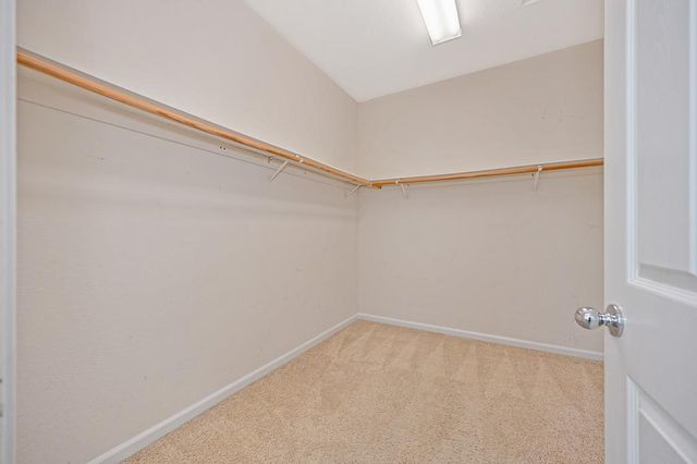 5040 Kankakee Dr, Sacramento, CA 95835