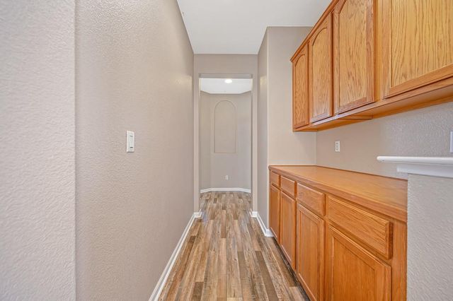 5040 Kankakee Dr, Sacramento, CA 95835