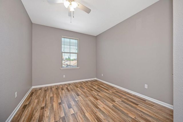 5040 Kankakee Dr, Sacramento, CA 95835